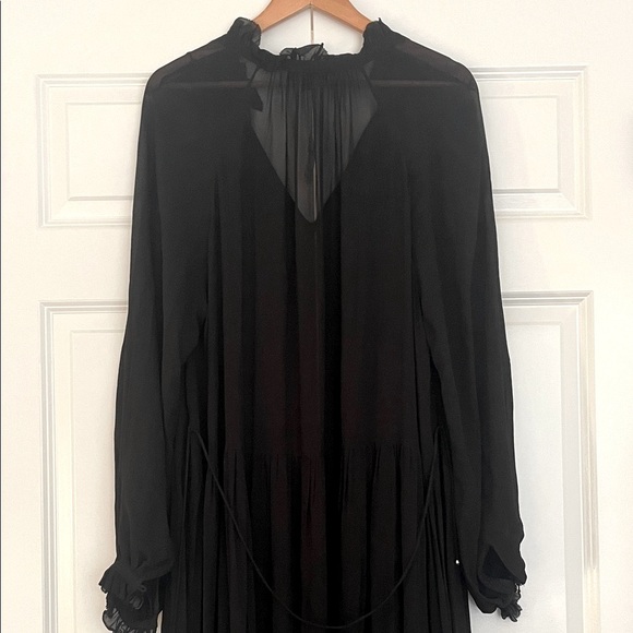 Banana Republic Tiered Black Maxi Dress Sz S - Picture 11 of 11